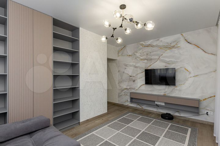 3-к. квартира, 82,5 м², 2/17 эт.