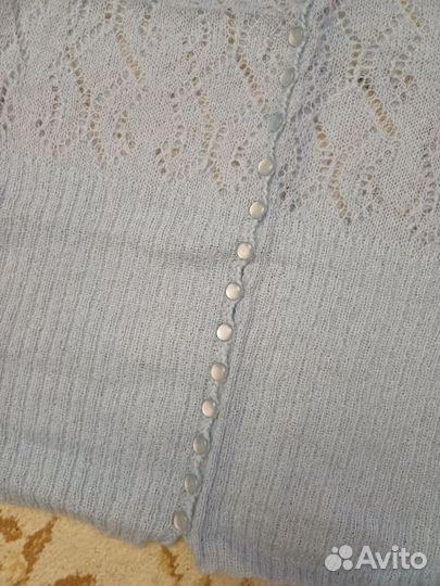 Тонкая мохеровая красивая женская кофточка