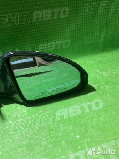 Зеркало заднего вида правое Infiniti FX35
