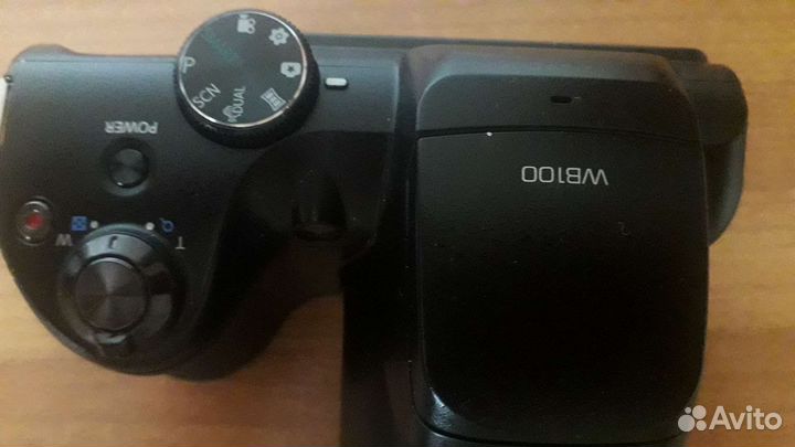 Зеркальный фотоаппарат новый