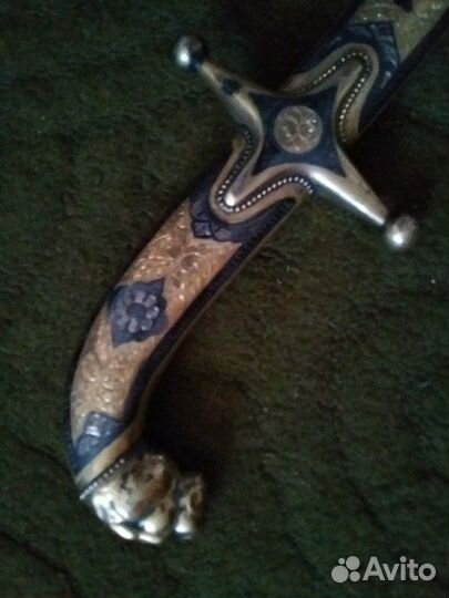 Продаю Сувенирный Макет Серебряный