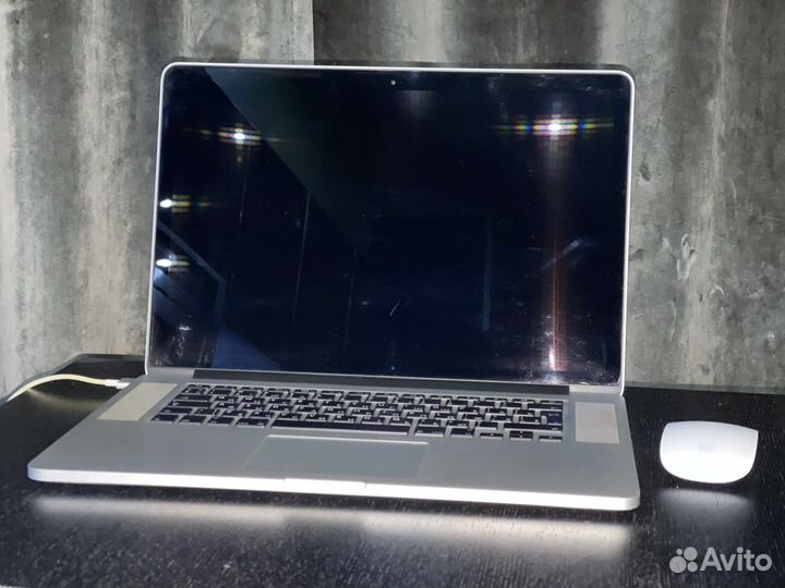Apple macbook pro 15 2012 retina