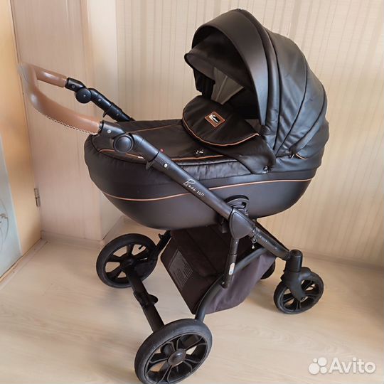 Коляска Roan bass soft 2 в 1