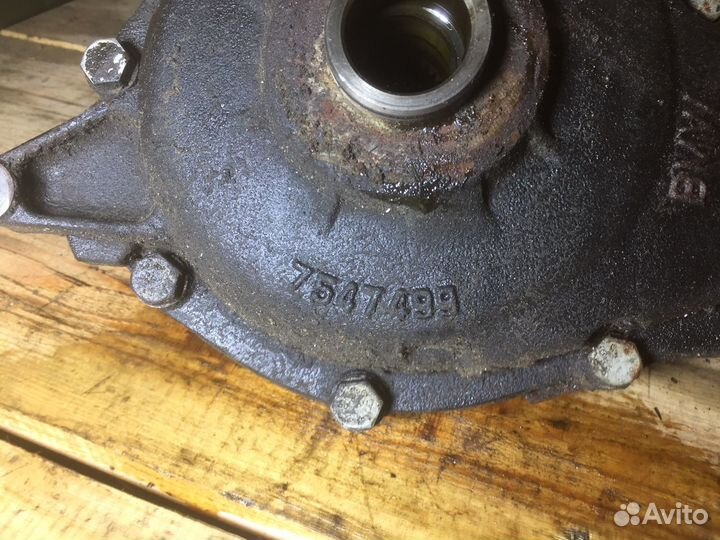 Редуктор передний M54B30 BMW X5 E53