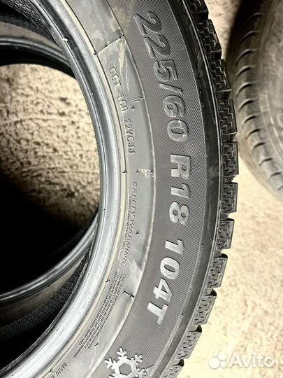 Kumho WinterCraft WP51 225/60 R18 104T