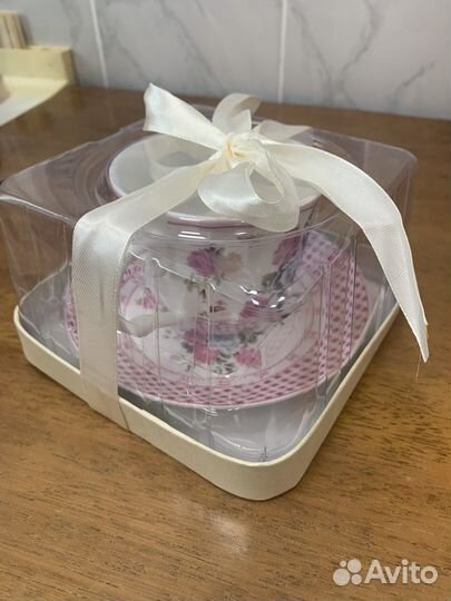 Чашка с блюдцем в подарок