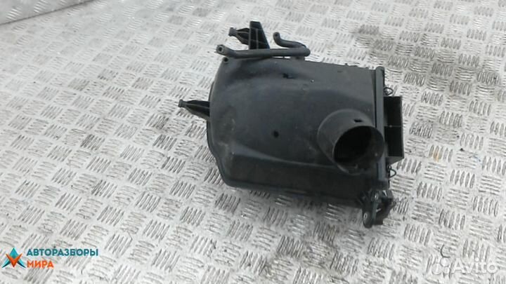 Корпус воздушного фильтра Renault Koleos 2009