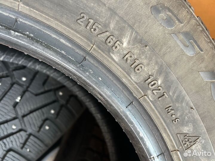 Pirelli Ice Zero 215/65 R16 102T