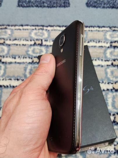 Samsung Galaxy S4 GT-I9505, 2/16 ГБ