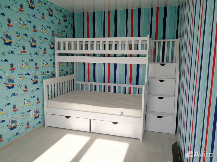 Детская кровать для двоих