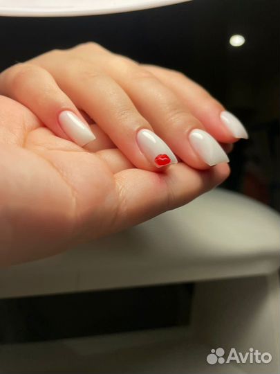 Наращивание ногтей