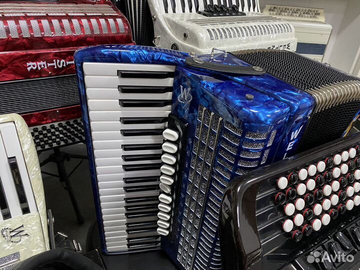 Аккордеоны и баяны Weltmeister