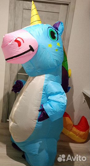 Клоун и Единорожка подарят сюрприз