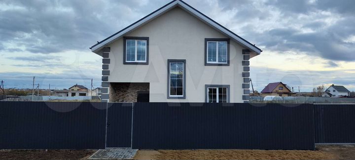 Дом 164 м² на участке 8 сот.