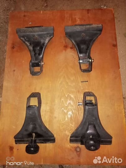 Стойка крепления багажника