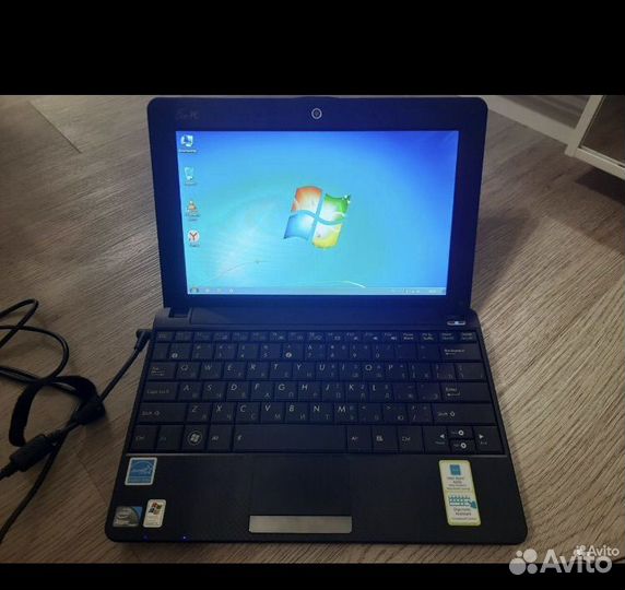 Нетбук asus