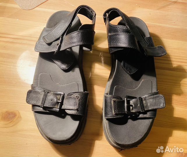 Кросовки, кеды, сандалии 39-40