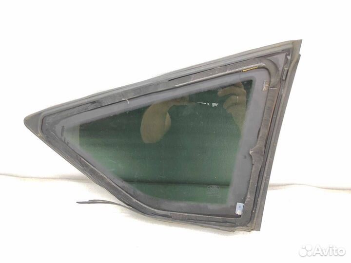 Форточка в крыло левая Ford Kuga CBV 2011 1737568