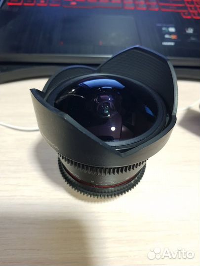 Samyang 8mm T3.8 AS Fish-eye CS II Nikon