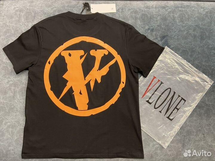 Футболка Vlone