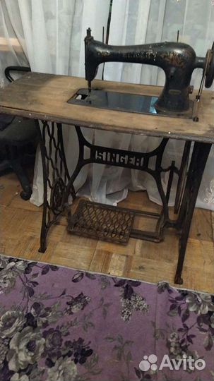 Швейная машина Singer
