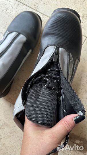 Лыжные ботинки 41 NNN