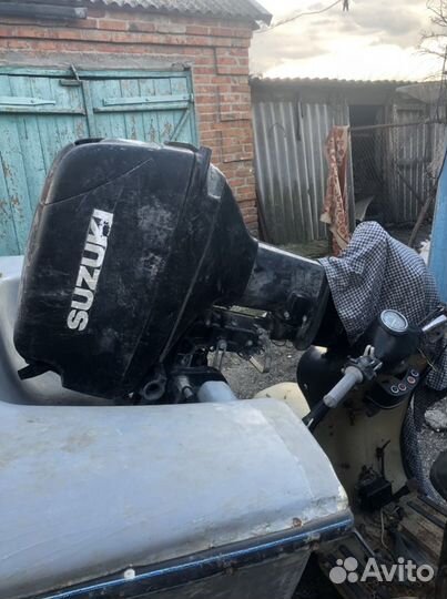 Моторная лодка