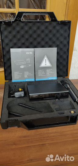 Цифровая радиосистема Sennheiser EW-D1 835