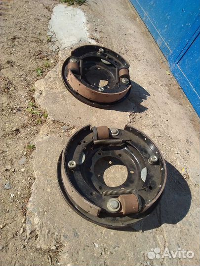 Тормозной механизм УАЗ передний