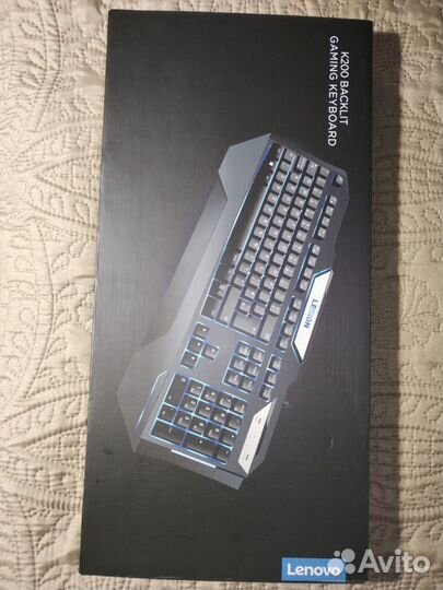 Игровая клавиатура Lenovo K200 Backlit