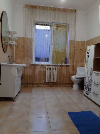 Дом 172 м² на участке 7 сот.