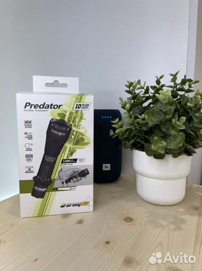 Тактический фонарь armytek predator