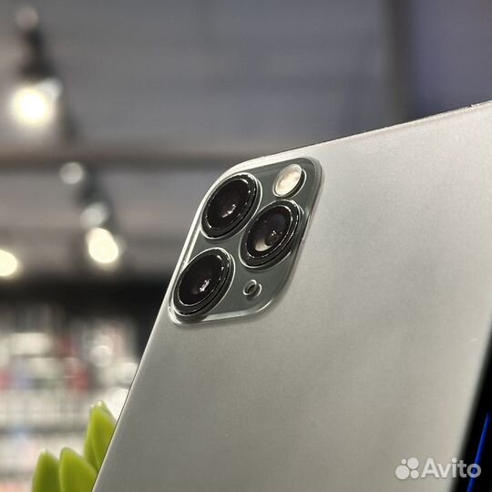 iPhone 11 Pro Max, 64 ГБ