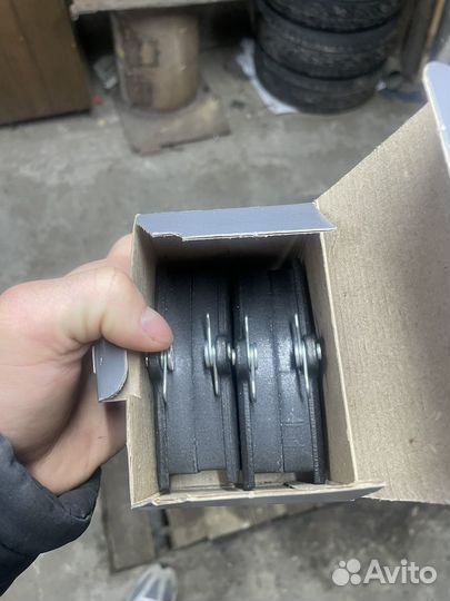 Тормозные колодки задние на Ваз