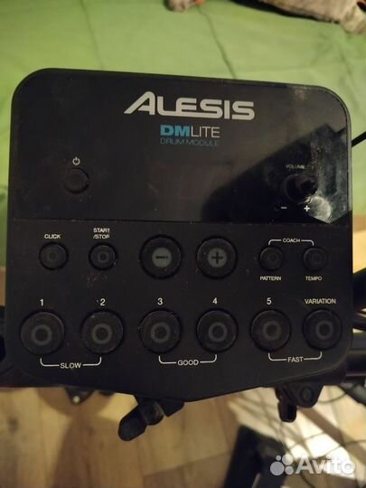 Электронные ударные alesis DM lite