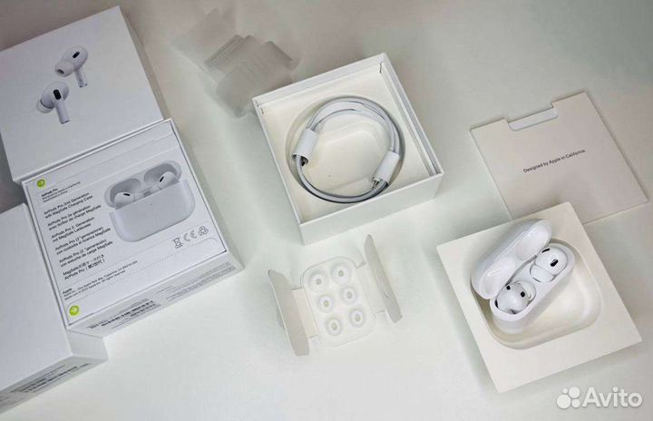 Беспроводные наушники AirPods +чехол в подарок