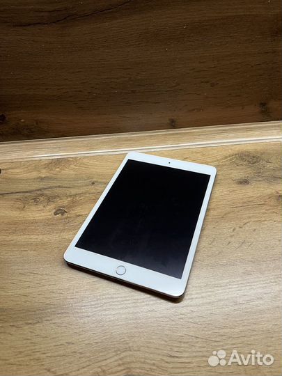 iPad mini 3, 64gb, WiFi, Gold
