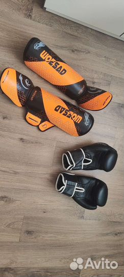 Перчатки и накладки