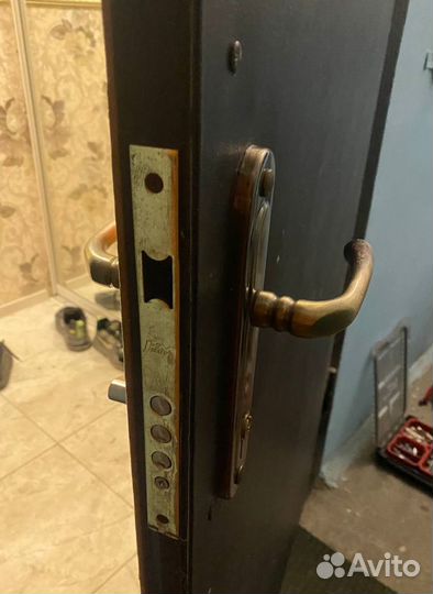 Вскрытие замков / Замена замков, личинки / Ремонт