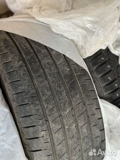 Bridgestone Turanza T005 235/45 R18