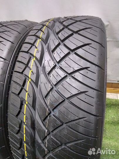 Nitto NT420S 285/40 R22 110V