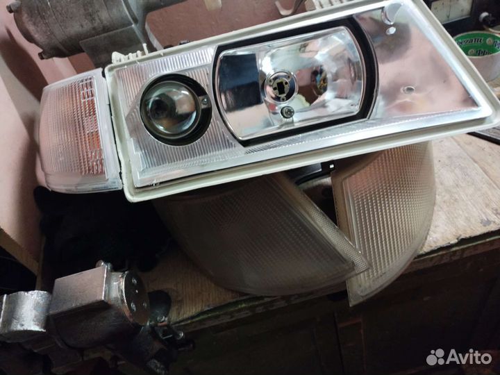 Правая блок фара ваз 2112 (без стекла)