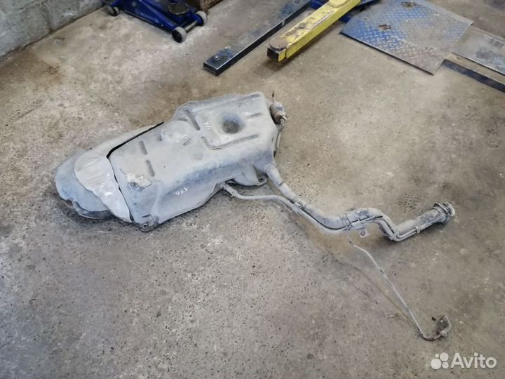 Бак топливный Geely GC6