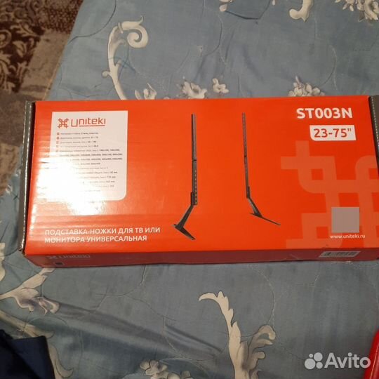 Подставка- стойка для телевизора или монитора