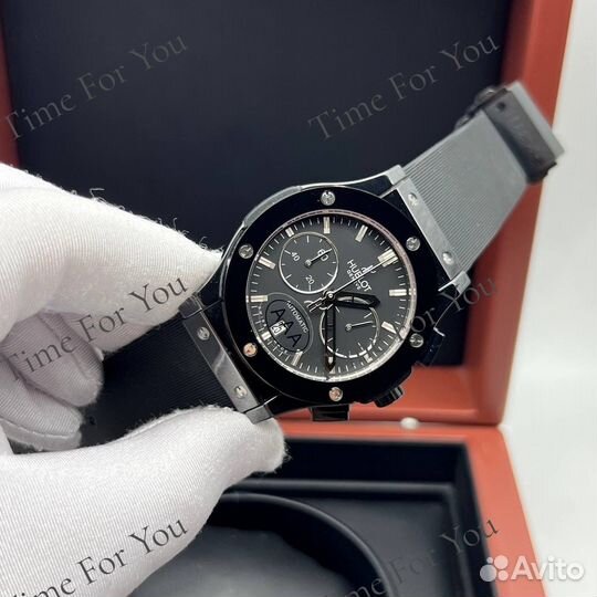 Мужские кварцевые часы Hublot