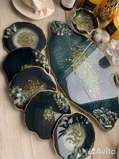 Плато и подставочки с натуральными камнями