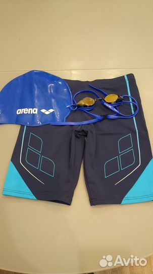 Очки, шапочка, плавки Arena