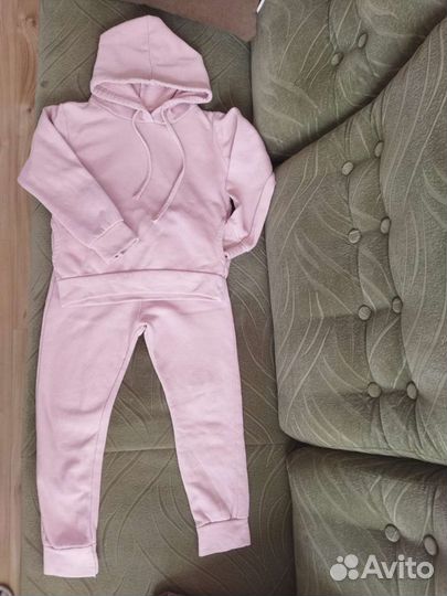 Костюм спортивный для девочки 122 см пудровый
