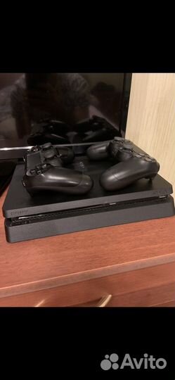 Sony PlayStation 4 slim