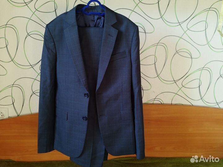 Школьный костюм